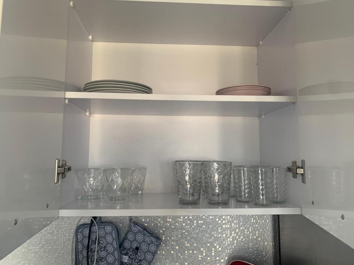 דירות נאוי אפיבטיי Pearl House Skg מראה חיצוני תמונה